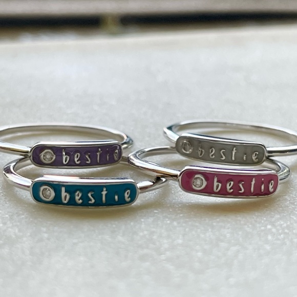 💗 “loved” & “bestie” rings - Picture 7 of 7
